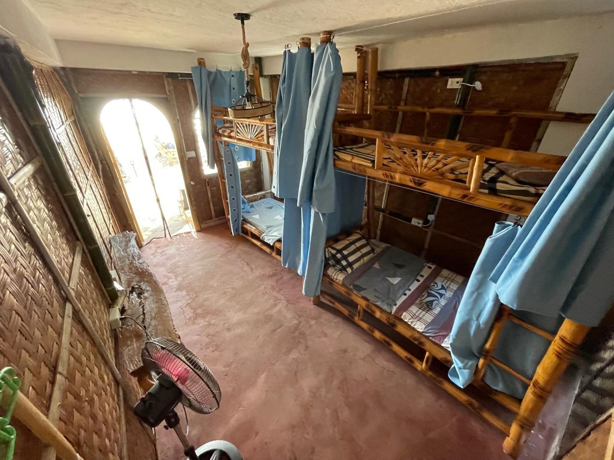 Voodoo House Bed & Breakfast Lalao Exterior photo